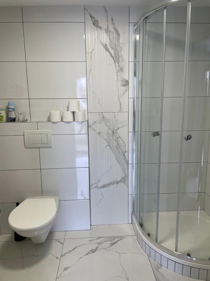 Cetnicka Stanice Hluboka Hluboká nad Vltavou Exteriör bild
