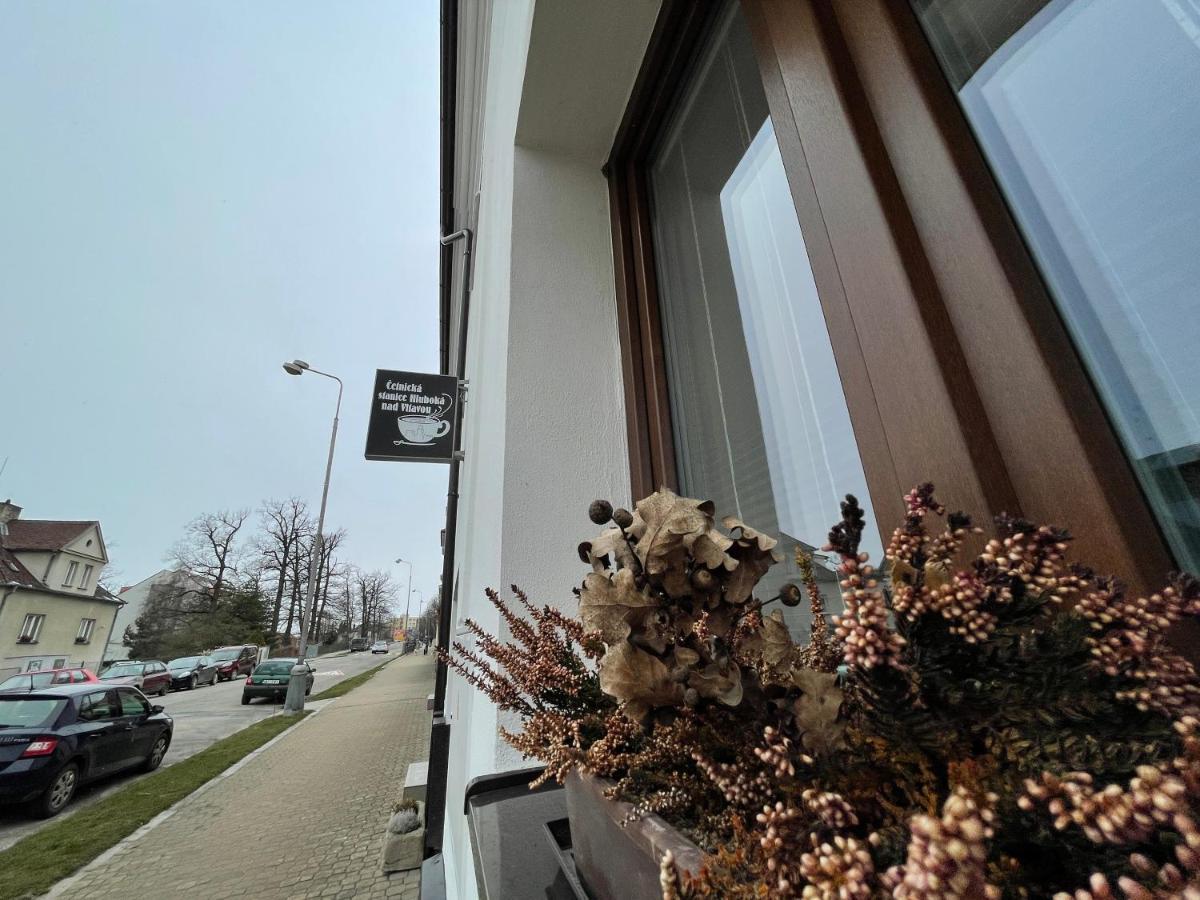 Cetnicka Stanice Hluboka Hluboká nad Vltavou Exteriör bild