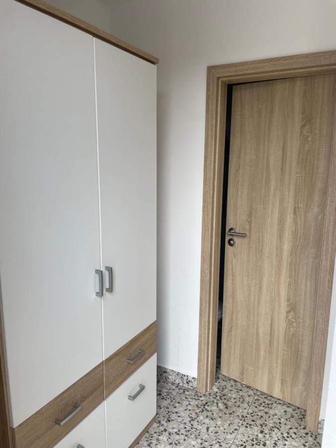 Cetnicka Stanice Hluboka Hluboká nad Vltavou Exteriör bild